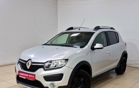 Renault Sandero II рестайлинг, 2017 год, 750 000 рублей, 1 фотография