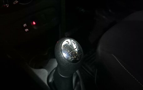 Renault Sandero II рестайлинг, 2017 год, 750 000 рублей, 23 фотография