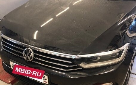 Volkswagen Passat B8 рестайлинг, 2019 год, 2 500 000 рублей, 4 фотография