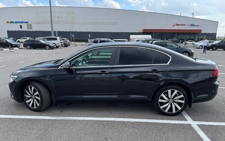 Volkswagen Passat B8 рестайлинг, 2019 год, 2 500 000 рублей, 15 фотография