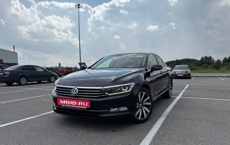 Volkswagen Passat B8 рестайлинг, 2019 год, 2 500 000 рублей, 14 фотография