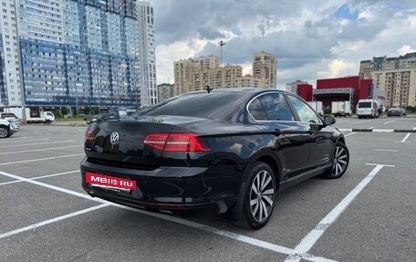 Volkswagen Passat B8 рестайлинг, 2019 год, 2 500 000 рублей, 12 фотография