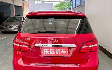 Mercedes-Benz B-Класс, 2018 год, 1 460 000 рублей, 3 фотография