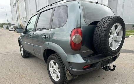 Chevrolet Niva I рестайлинг, 2017 год, 399 000 рублей, 4 фотография