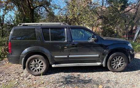 Nissan Pathfinder, 2012 год, 1 000 000 рублей, 3 фотография