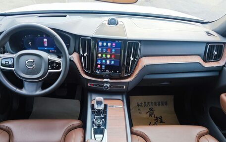 Volvo XC60 II, 2024 год, 6 270 000 рублей, 8 фотография