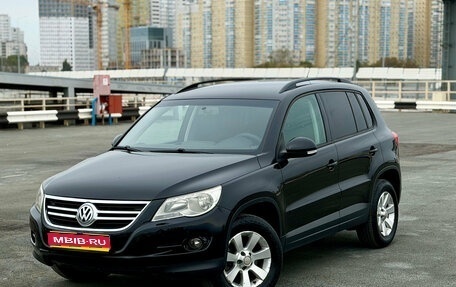 Volkswagen Tiguan I, 2009 год, 1 029 000 рублей, 1 фотография