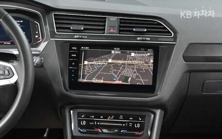 Volkswagen Tiguan II, 2023 год, 2 980 020 рублей, 14 фотография