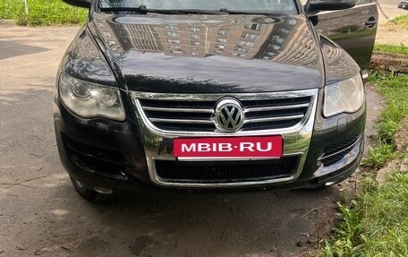 Volkswagen Touareg III, 2008 год, 960 000 рублей, 2 фотография