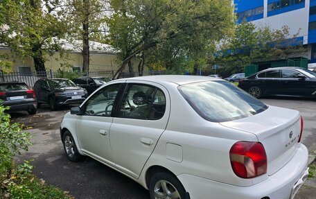 Toyota Echo, 2002 год, 310 000 рублей, 2 фотография