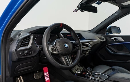 BMW 1 серия, 2020 год, 2 800 000 рублей, 9 фотография