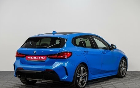BMW 1 серия, 2020 год, 2 800 000 рублей, 5 фотография