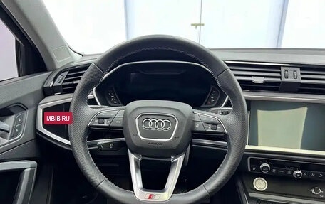 Audi Q3 Sportback, 2022 год, 2 220 000 рублей, 10 фотография
