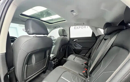 Audi Q3 Sportback, 2022 год, 2 220 000 рублей, 15 фотография
