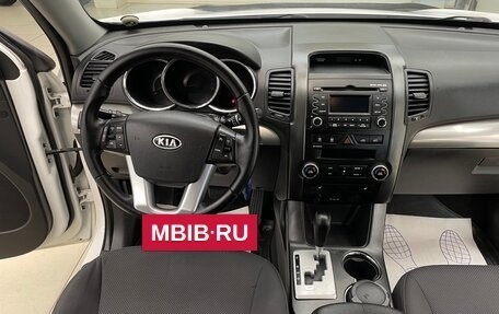 KIA Sorento II рестайлинг, 2010 год, 1 295 000 рублей, 19 фотография