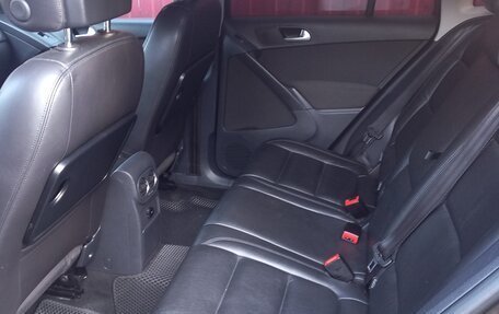 Volkswagen Tiguan I, 2011 год, 1 100 000 рублей, 10 фотография