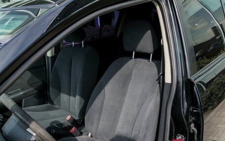 Nissan Tiida, 2010 год, 650 000 рублей, 11 фотография