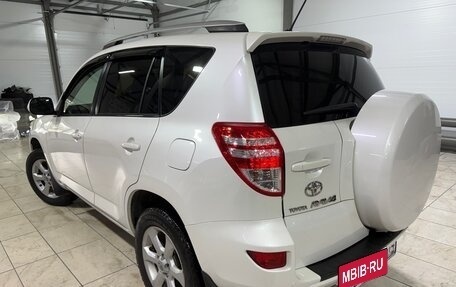 Toyota RAV4, 2011 год, 1 300 000 рублей, 2 фотография