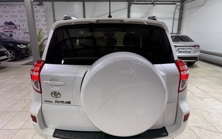 Toyota RAV4, 2011 год, 1 300 000 рублей, 11 фотография