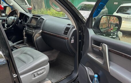 Toyota Land Cruiser 200, 2010 год, 3 000 000 рублей, 14 фотография