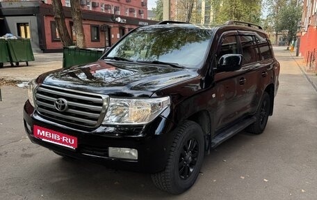 Toyota Land Cruiser 200, 2010 год, 3 000 000 рублей, 8 фотография