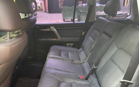 Toyota Land Cruiser 200, 2010 год, 3 000 000 рублей, 20 фотография