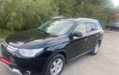 Mitsubishi Outlander III рестайлинг 3, 2014 год, 1 450 000 рублей, 1 фотография