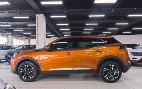 Peugeot 2008 II, 2023 год, 1 450 000 рублей, 7 фотография
