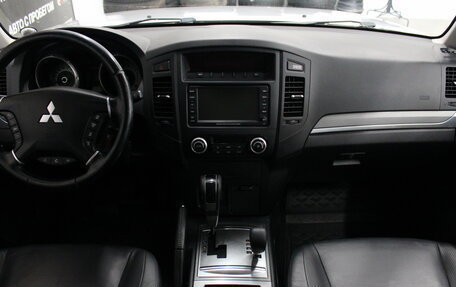 Mitsubishi Pajero IV, 2011 год, 1 783 000 рублей, 7 фотография