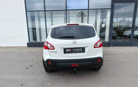 Nissan Qashqai, 2011 год, 1 040 000 рублей, 4 фотография