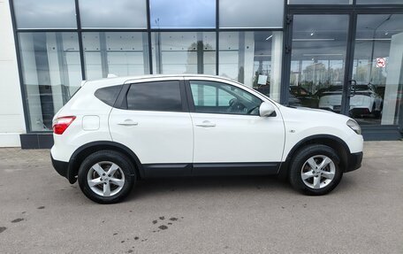 Nissan Qashqai, 2011 год, 1 040 000 рублей, 2 фотография