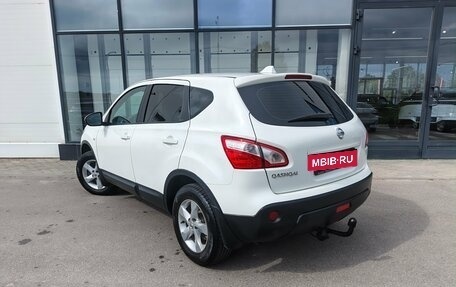 Nissan Qashqai, 2011 год, 1 040 000 рублей, 5 фотография