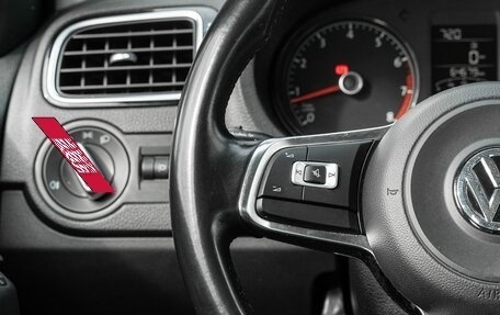 Volkswagen Polo VI (EU Market), 2019 год, 1 300 000 рублей, 17 фотография