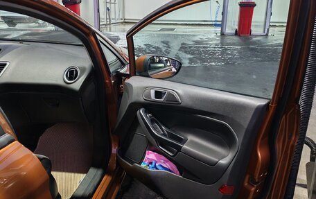 Ford Fiesta, 2016 год, 850 000 рублей, 15 фотография