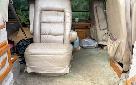 Chevrolet Van, 1995 год, 1 750 000 рублей, 11 фотография