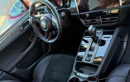 Porsche Macan I рестайлинг, 2023 год, 12 400 000 рублей, 8 фотография
