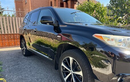 Toyota Highlander III, 2012 год, 2 950 000 рублей, 7 фотография