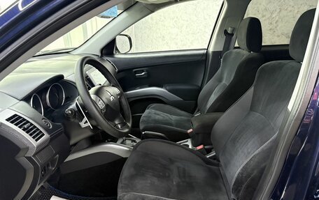 Mitsubishi Outlander III рестайлинг 3, 2010 год, 1 095 000 рублей, 13 фотография