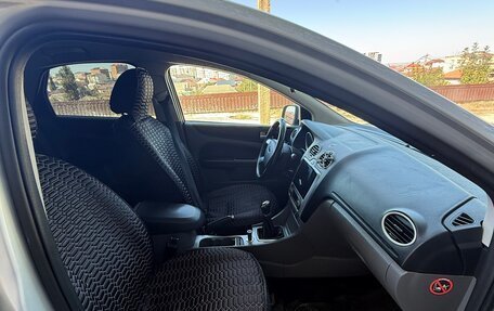 Ford Focus II рестайлинг, 2010 год, 430 000 рублей, 15 фотография