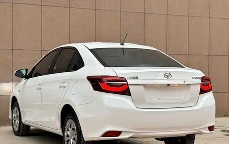 Toyota Vios III, 2023 год, 950 000 рублей, 4 фотография