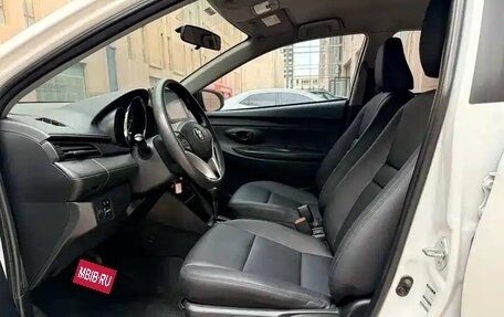 Toyota Vios III, 2023 год, 950 000 рублей, 7 фотография