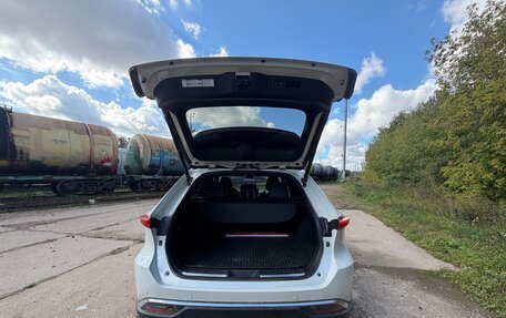 Toyota Venza, 2021 год, 3 900 000 рублей, 12 фотография