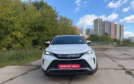 Toyota Venza, 2021 год, 3 900 000 рублей, 10 фотография