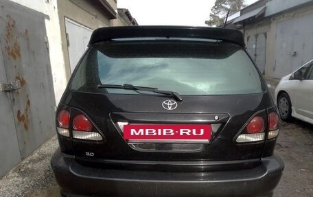 Toyota Harrier, 1998 год, 950 000 рублей, 7 фотография
