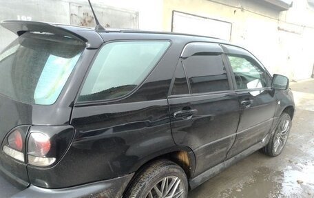 Toyota Harrier, 1998 год, 950 000 рублей, 8 фотография