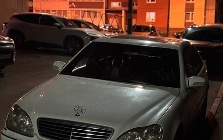 Mercedes-Benz S-Класс, 2000 год, 250 000 рублей, 1 фотография