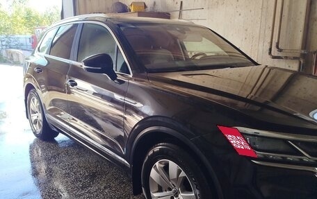Volkswagen Touareg III, 2021 год, 7 500 000 рублей, 3 фотография