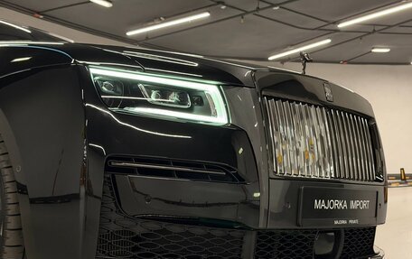 Rolls-Royce Ghost Series II рестайлинг, 2022 год, 30 000 000 рублей, 4 фотография