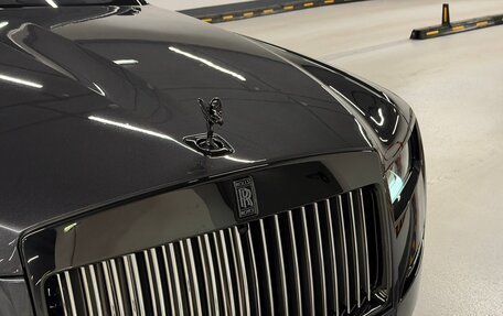 Rolls-Royce Ghost Series II рестайлинг, 2022 год, 30 000 000 рублей, 3 фотография