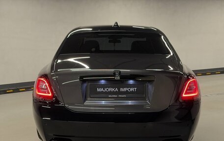 Rolls-Royce Ghost Series II рестайлинг, 2022 год, 30 000 000 рублей, 13 фотография